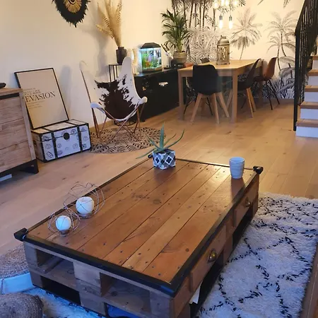 4 Pieces Dans Avec Piscine Et Jardin Pour Enfants *
